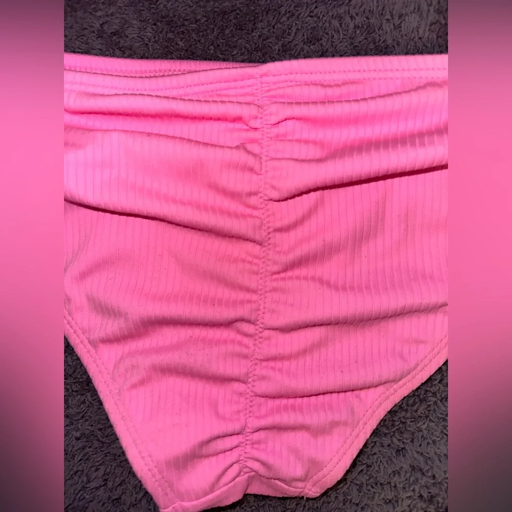 Pink Ribbed Triangle Bikini Set - Picture 5 of 8